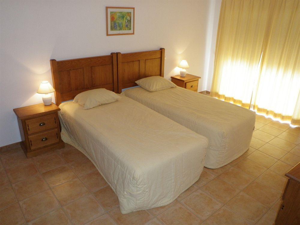 Waterside Village Apartments Praia Da Luz Ngoại thất bức ảnh