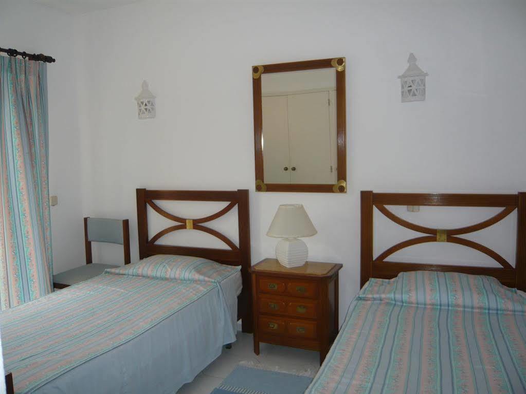 Waterside Village Apartments Praia Da Luz Ngoại thất bức ảnh
